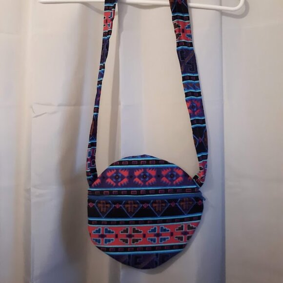 New Southwestern Cowgirl Crossbody Bag Sling Purse Pink Blue Sarape Stripe Aztec - Picture 1 of 8